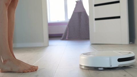 julia kostiuchenko feet 5