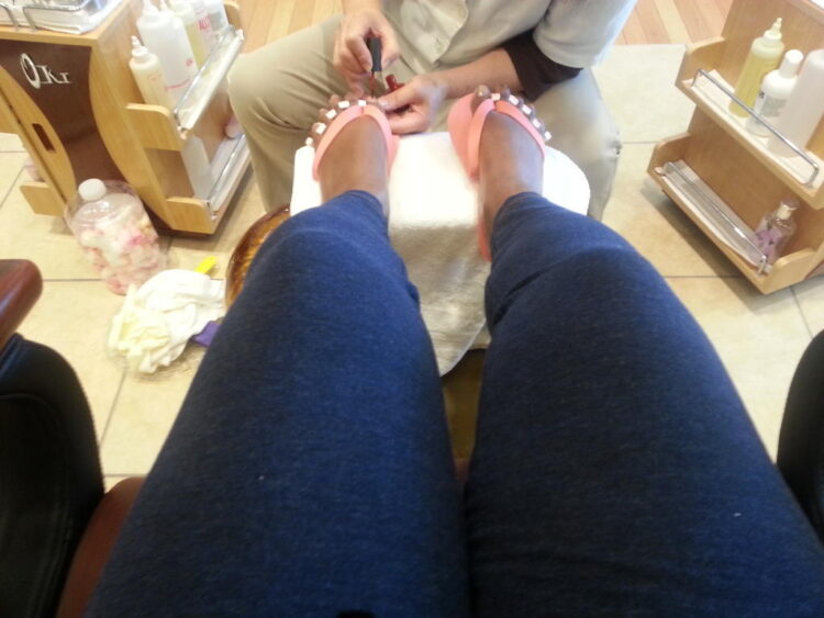 julia pace mitchell feet