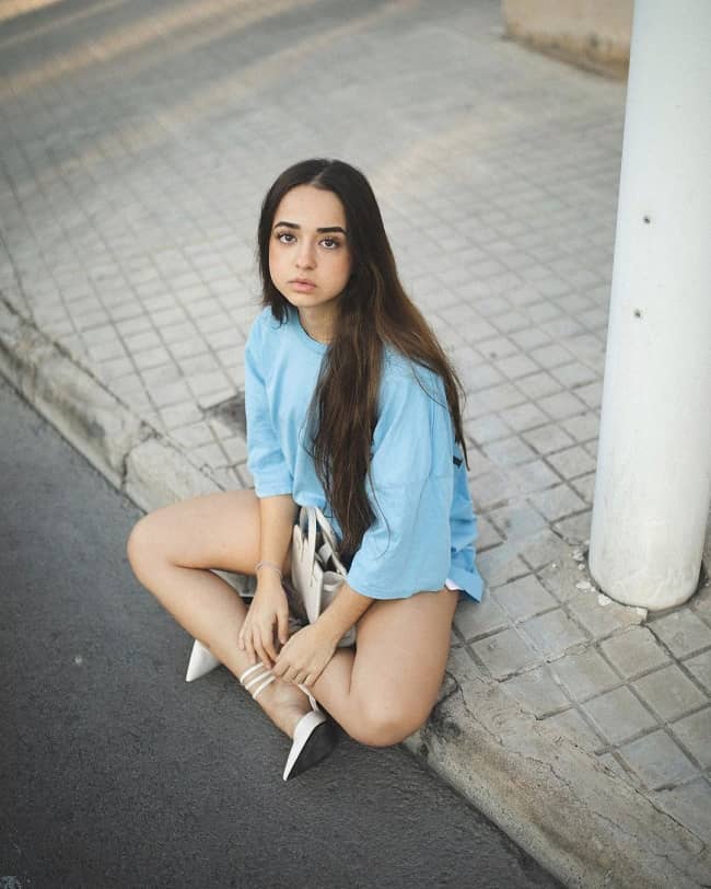 julia palazon feet 5