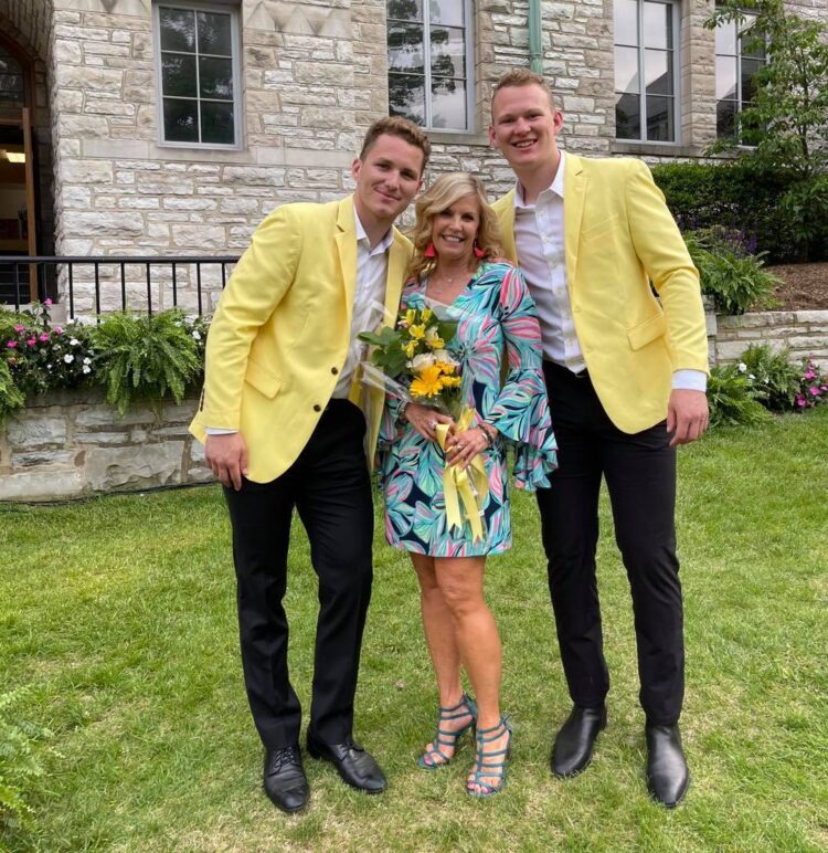 julia picarski feet 5