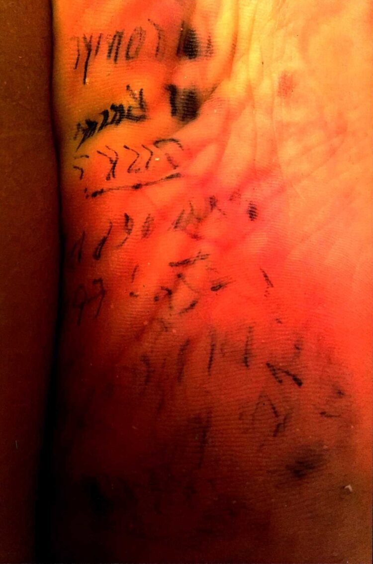 julia thompson feet 2