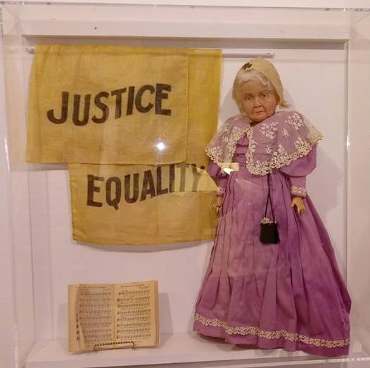 julia ward howe feet 6