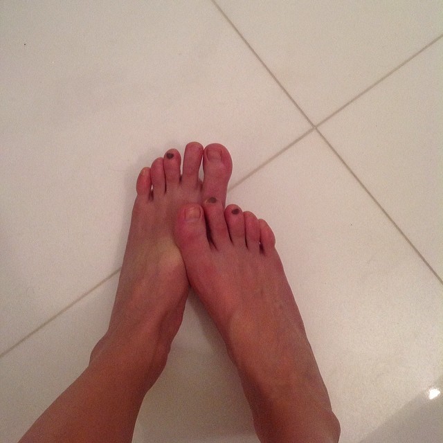 julia france feet 3