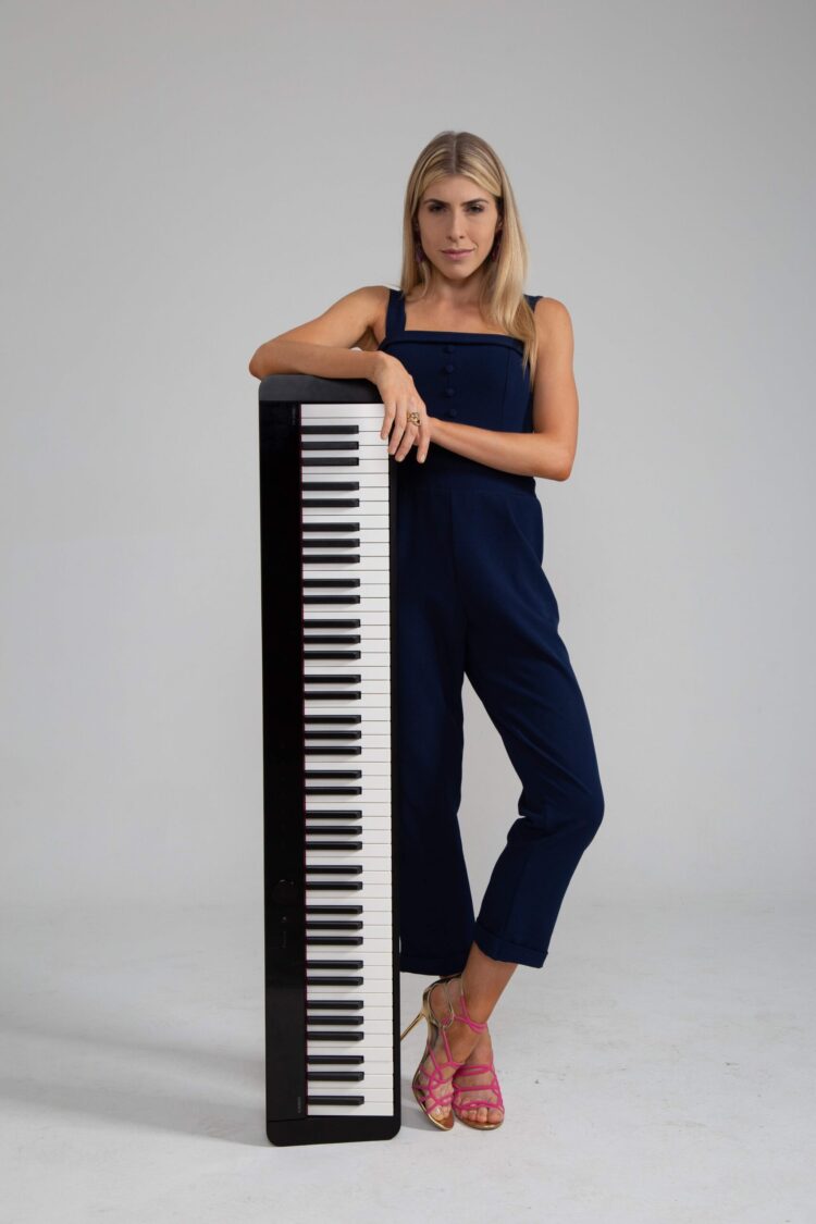 juliana dagostini feet scaled