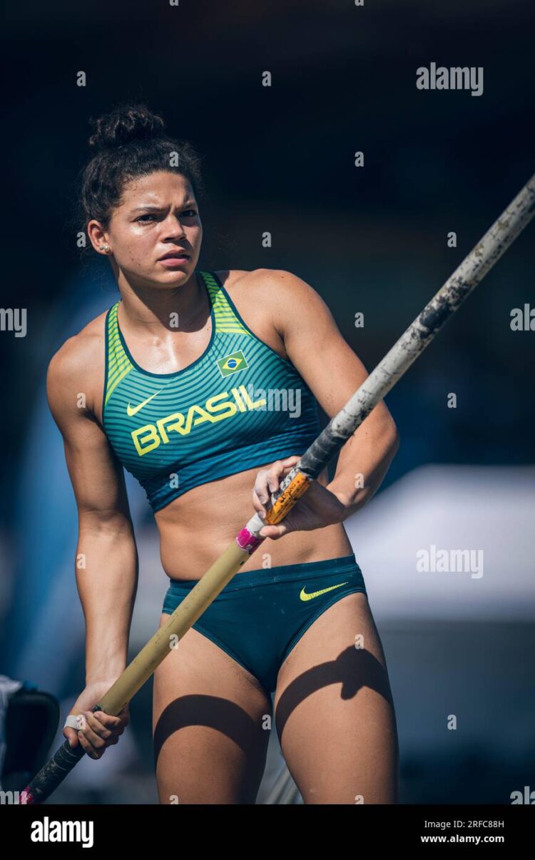 juliana de menis campos feet 6