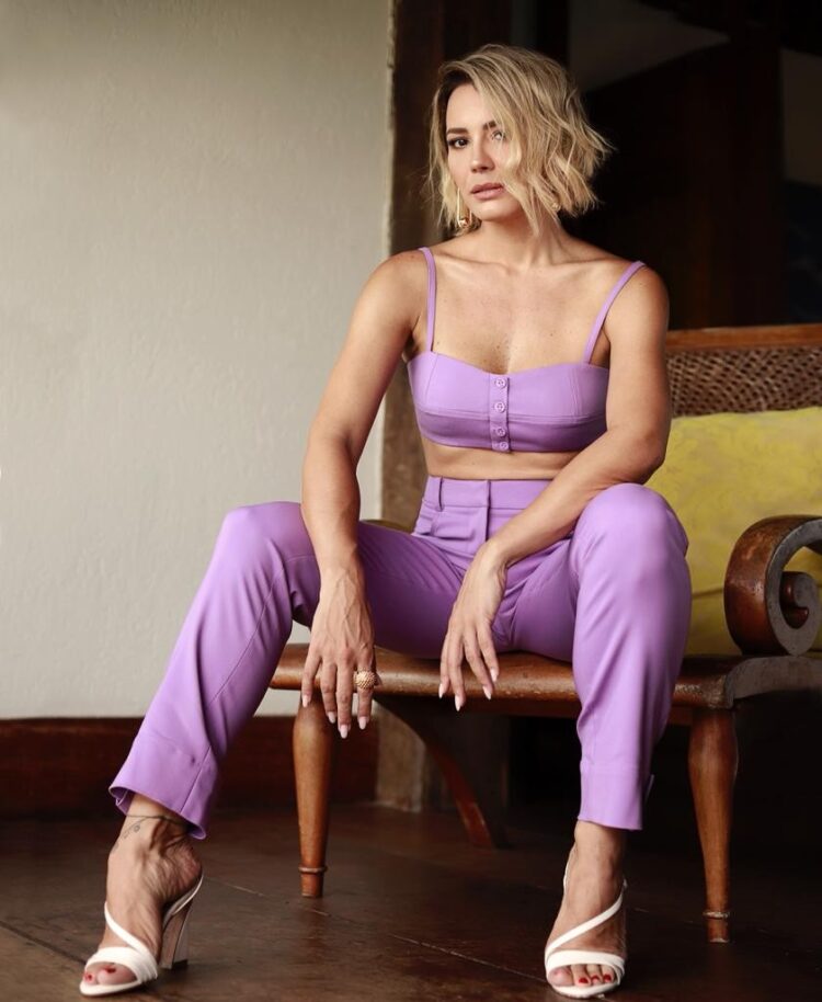 juliana knust feet 2