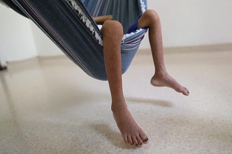 juliana passos feet 3