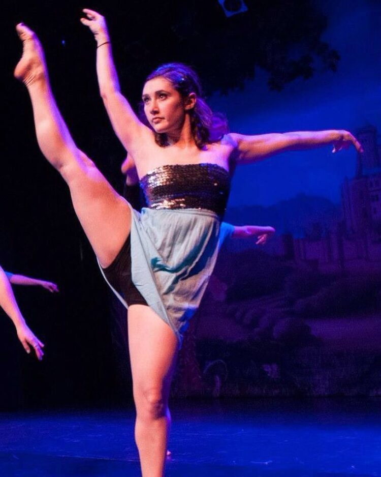 juliana stephanie feet 3