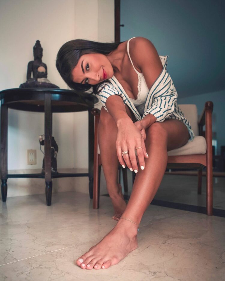 juliana xavier feet 1