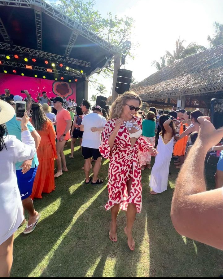 juliane araujo feet 5