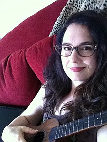 julianne buescher feet