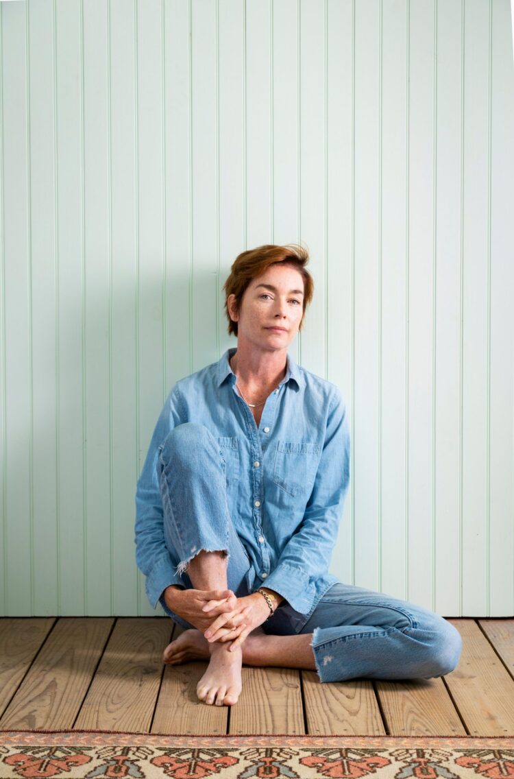 julianne nicholson feet 6 scaled