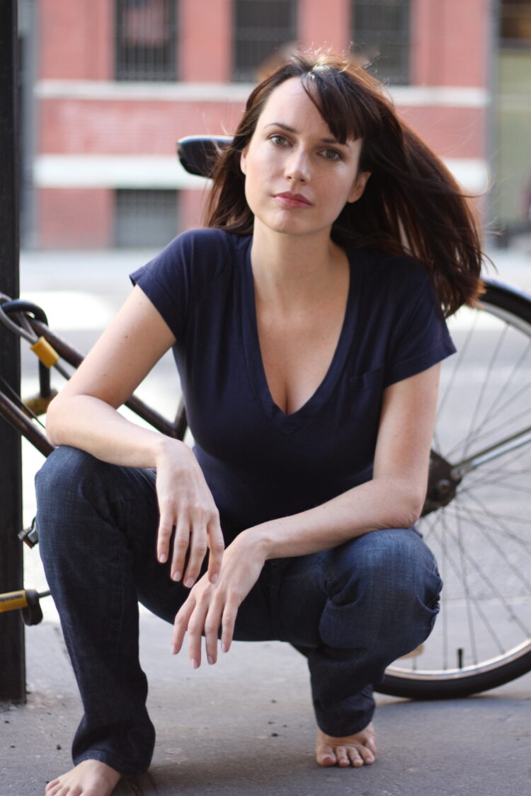 julie ann emery feet