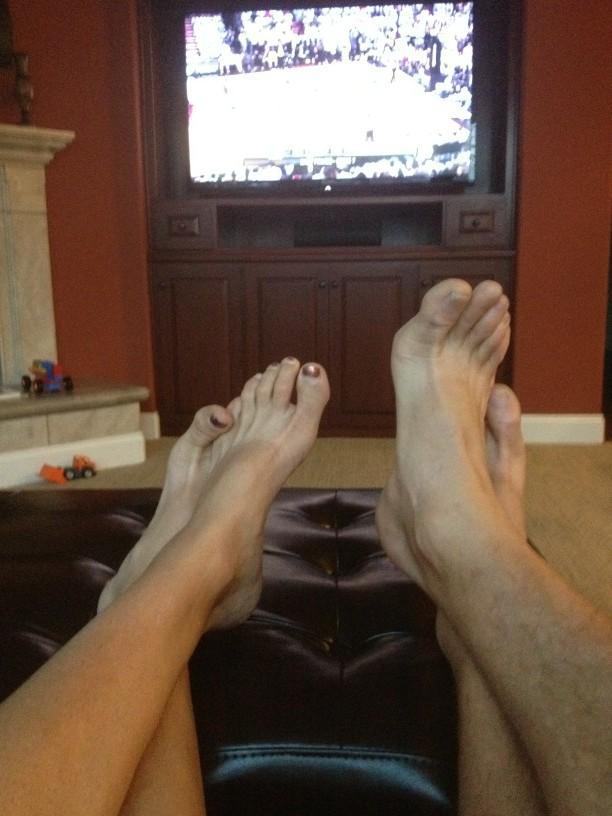 julie foudy feet 1