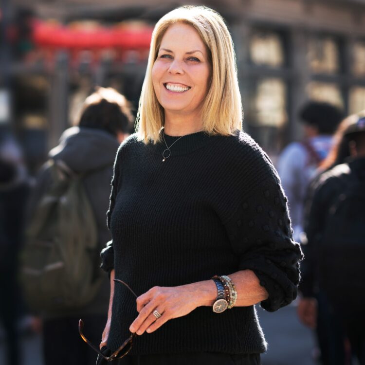 julie gardner feet 4 scaled