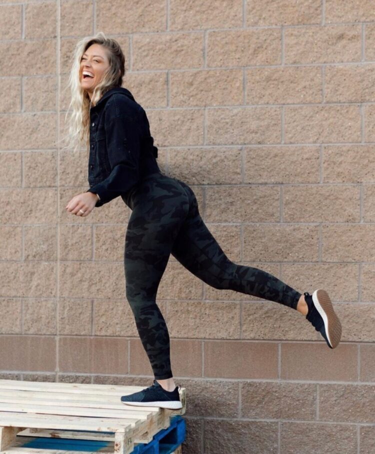 julie ledbetter feet 1