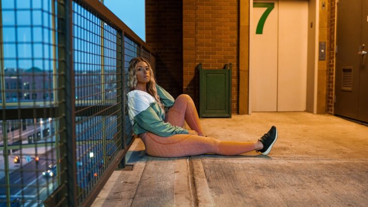 julie ledbetter feet