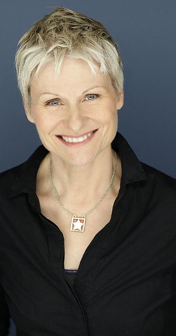 julie lemieux feet 1