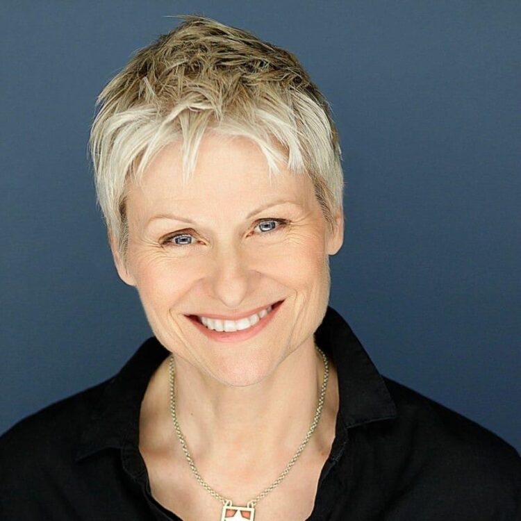 julie lemieux feet 5