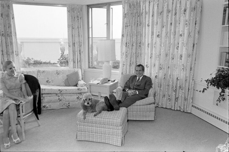 julie nixon eisenhower feet 3