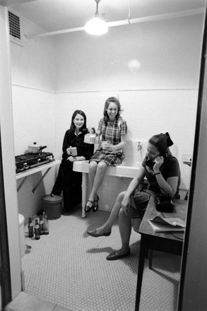 julie nixon eisenhower feet 5