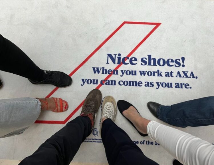 julie simmons feet 4