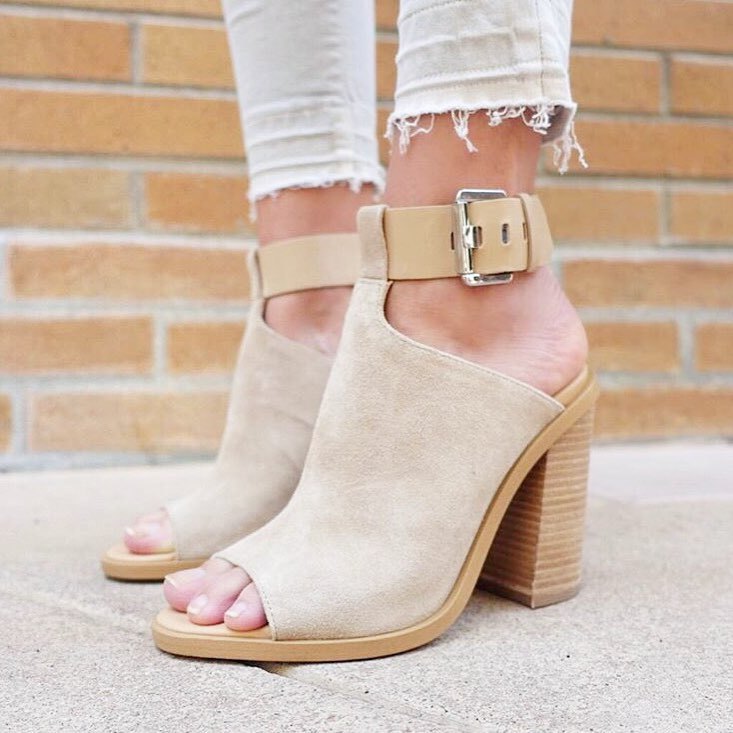 julie solomon feet 3