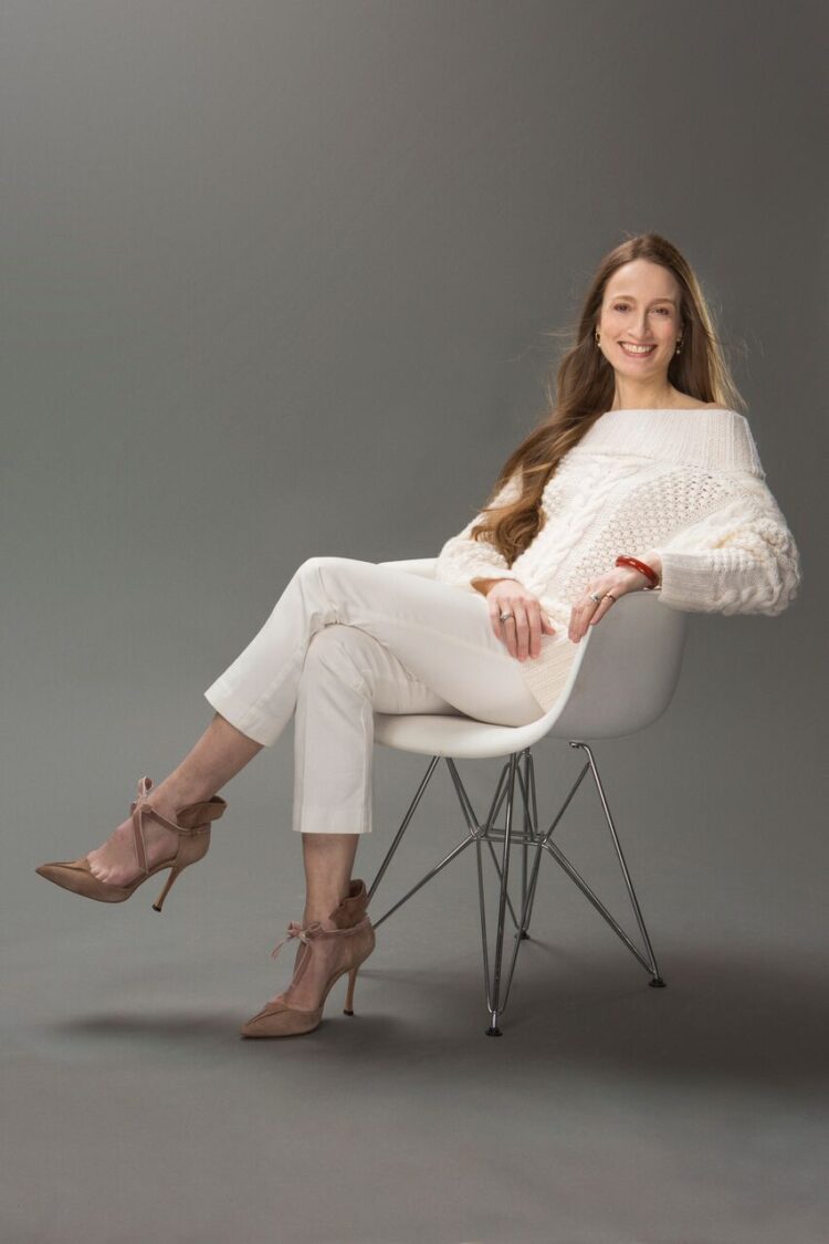 julie stanton feet 6