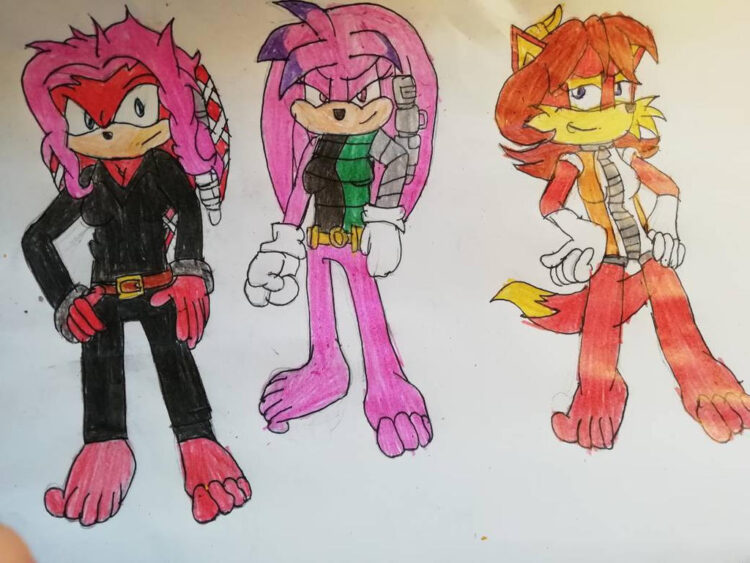 julie super and sunshine feet