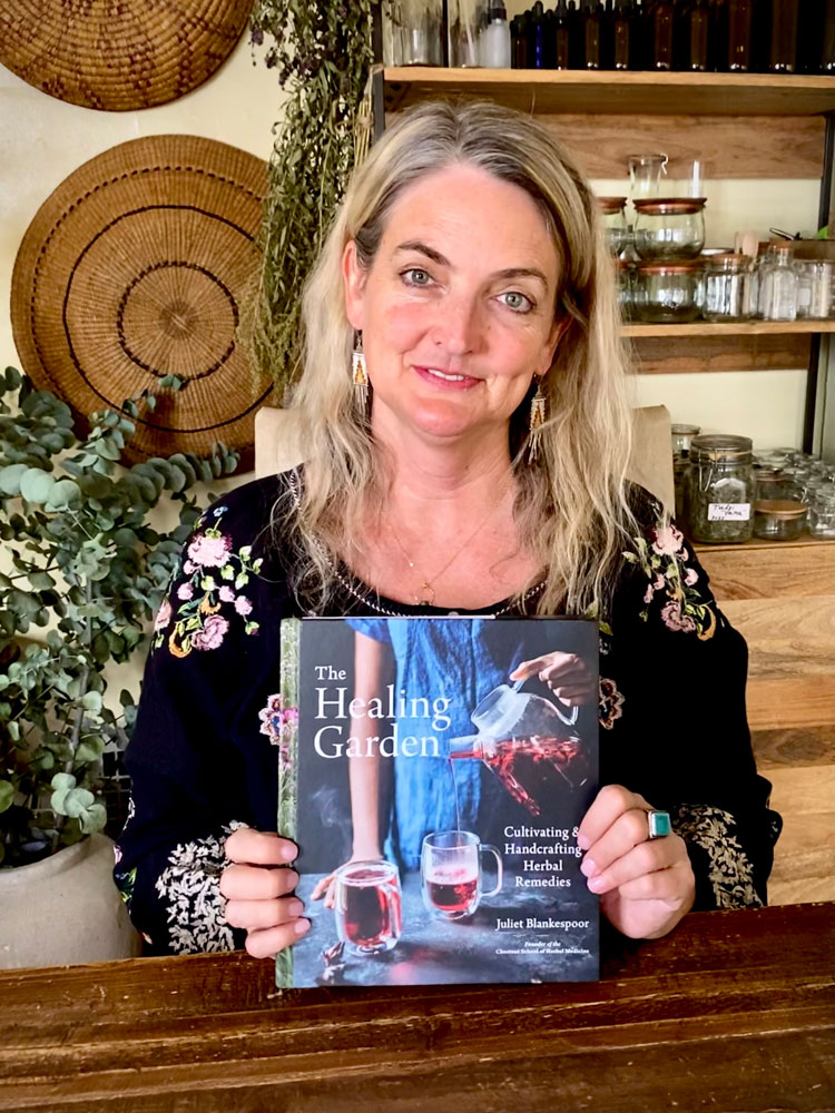 juliet blankespoor feet