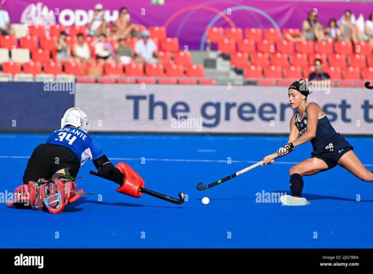 julieta jankunas feet 4