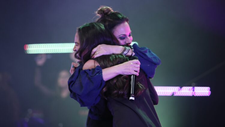 julissa arce rivera feet scaled