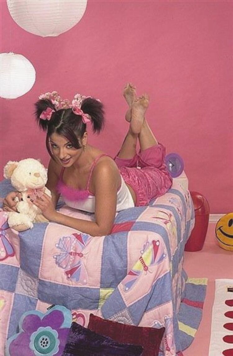 juliya chernetsky feet 2