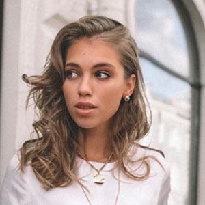 july suntcova feet 2