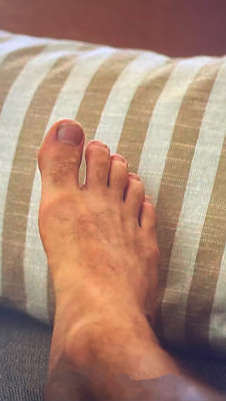 julypenaa feet scaled