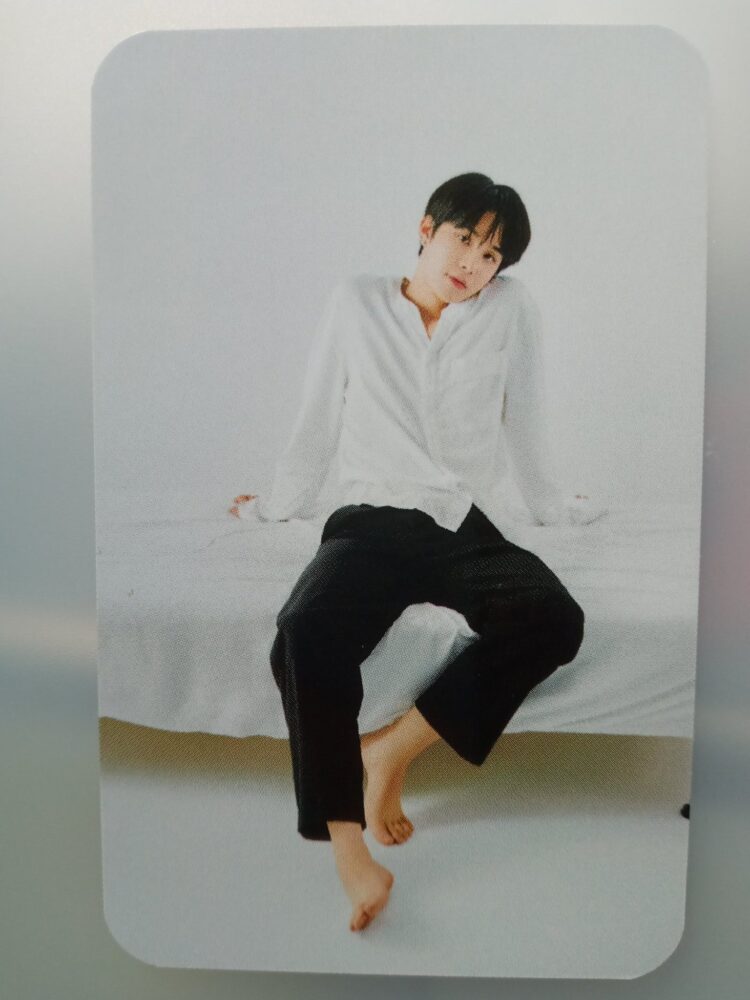 jungwoo feet 2