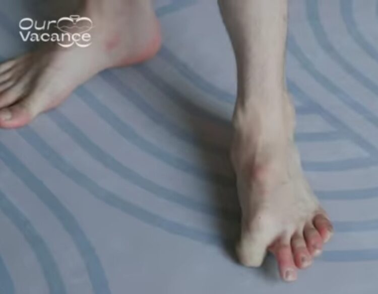 jungwoo feet 5