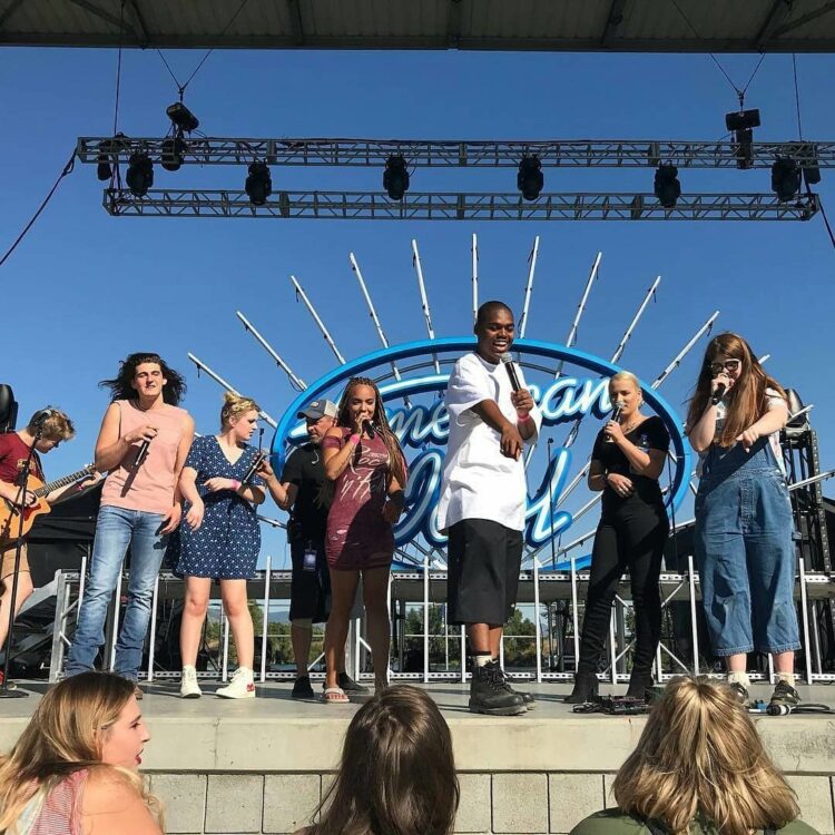 jurnee siani weathers feet 5