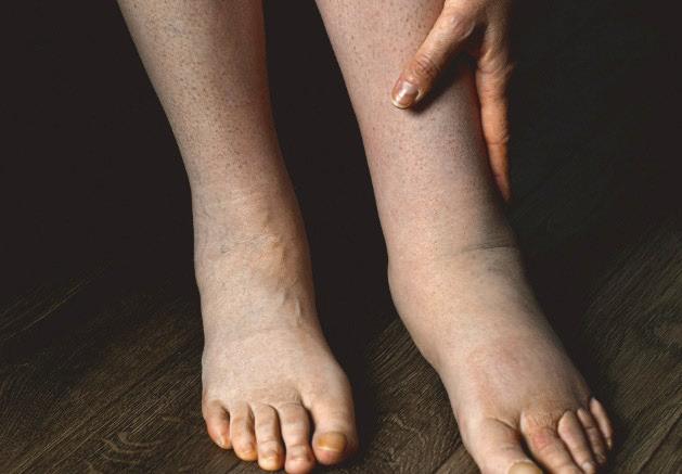 justine ouellet feet 6