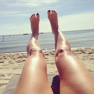 justine schofield feet 2