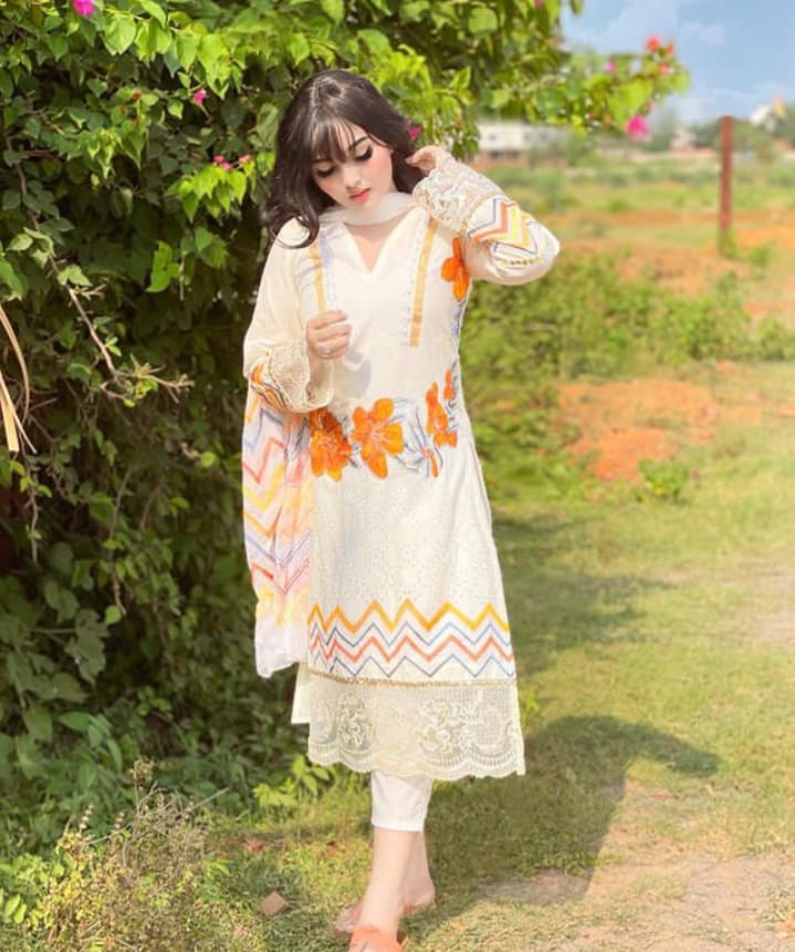 jyotsana haldkar feet 2