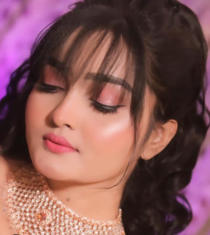 jyotsana haldkar feet 6