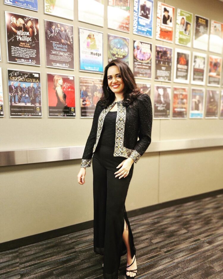 jyotsna radhakrishnan feet 5