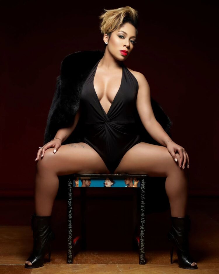 k michelle feet 4