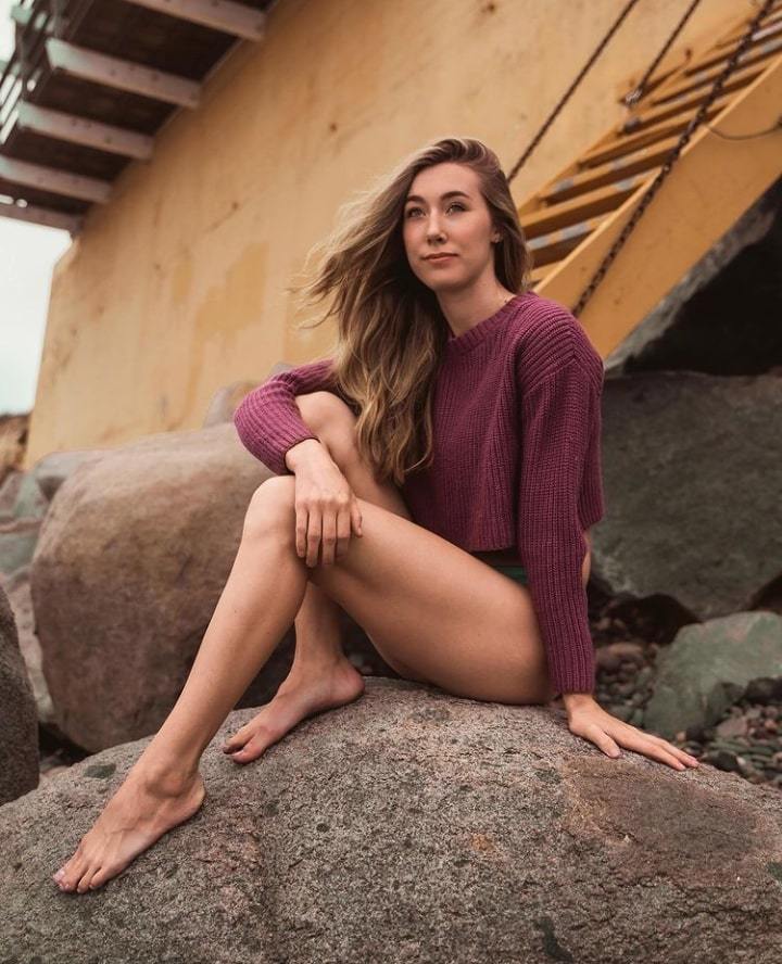 kailey maurer feet 2