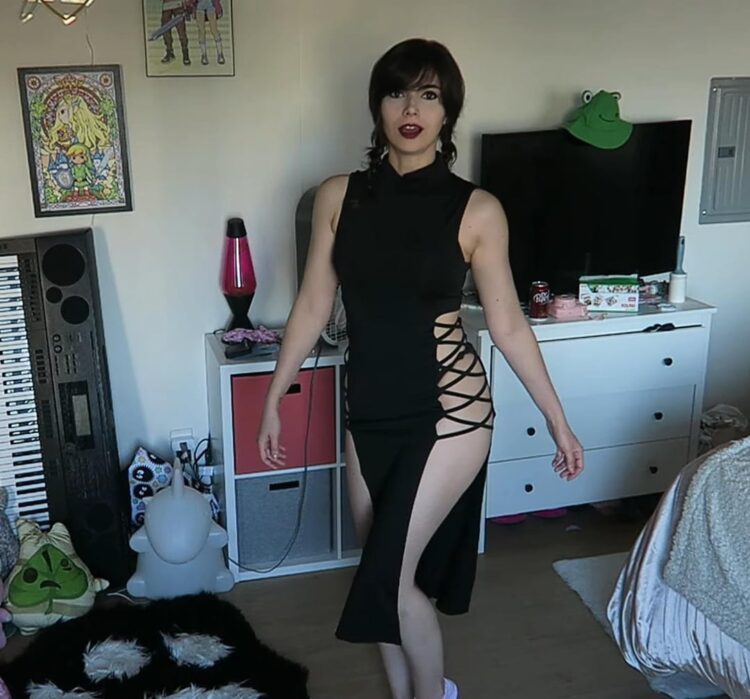 kaitlin witcher feet