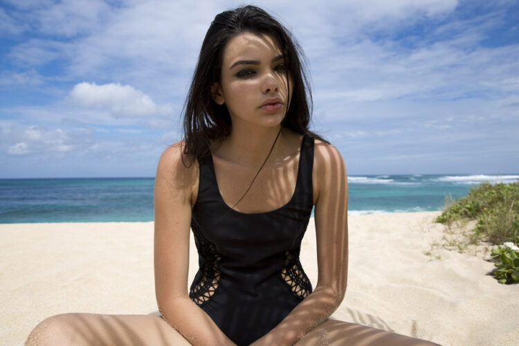 kaitlyn hitsman feet 6