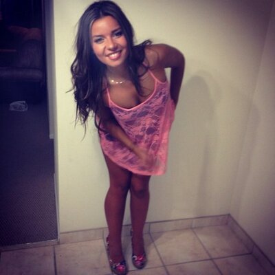 kaitlyn oliveira feet 1