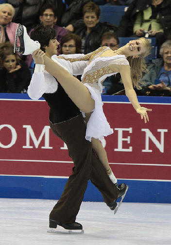 kaitlyn weaver feet 5