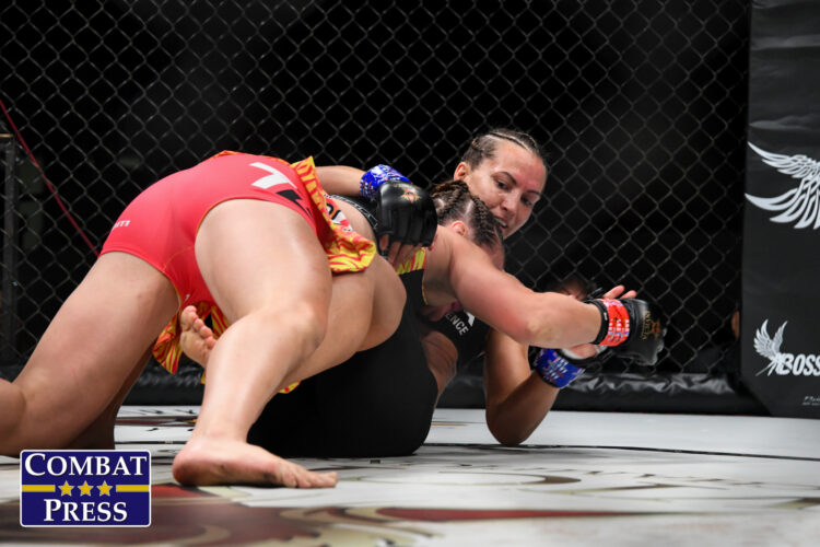 kaitlyn young feet 2